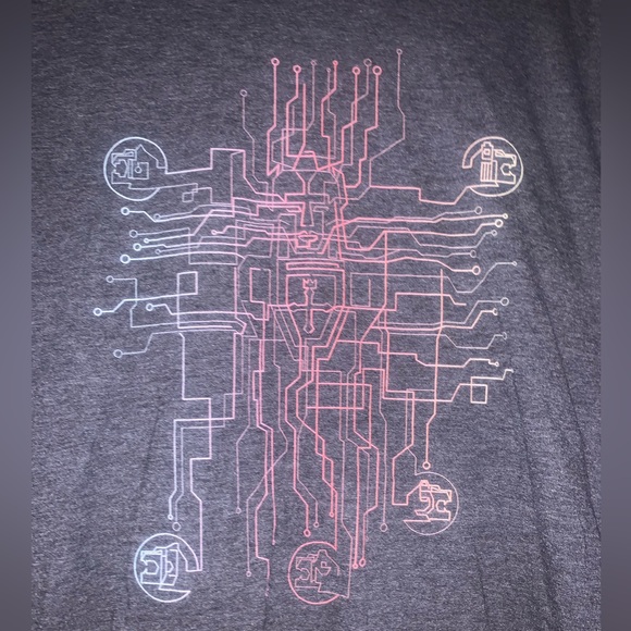 Voltron T Shirt men’s size medium - Picture 4 of 5